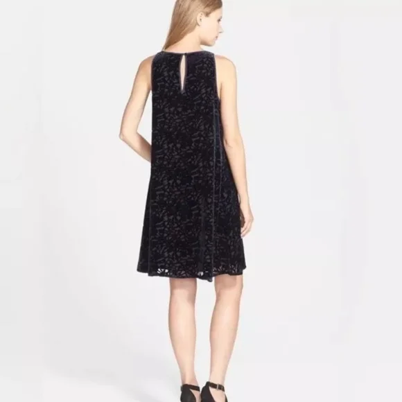 Eileen Fisher Black Velvet Vines Burnout Sleeveless Mini Dress Size M